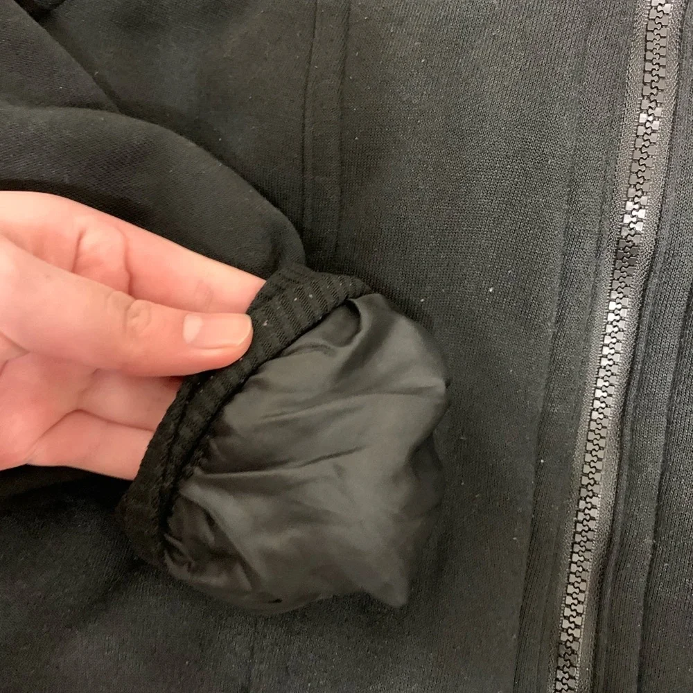 Black fluffy puffer/snow jacket